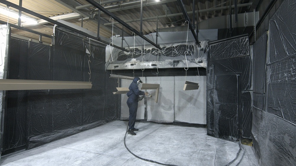 焼付け塗装(溶剤塗装・粉体塗装)